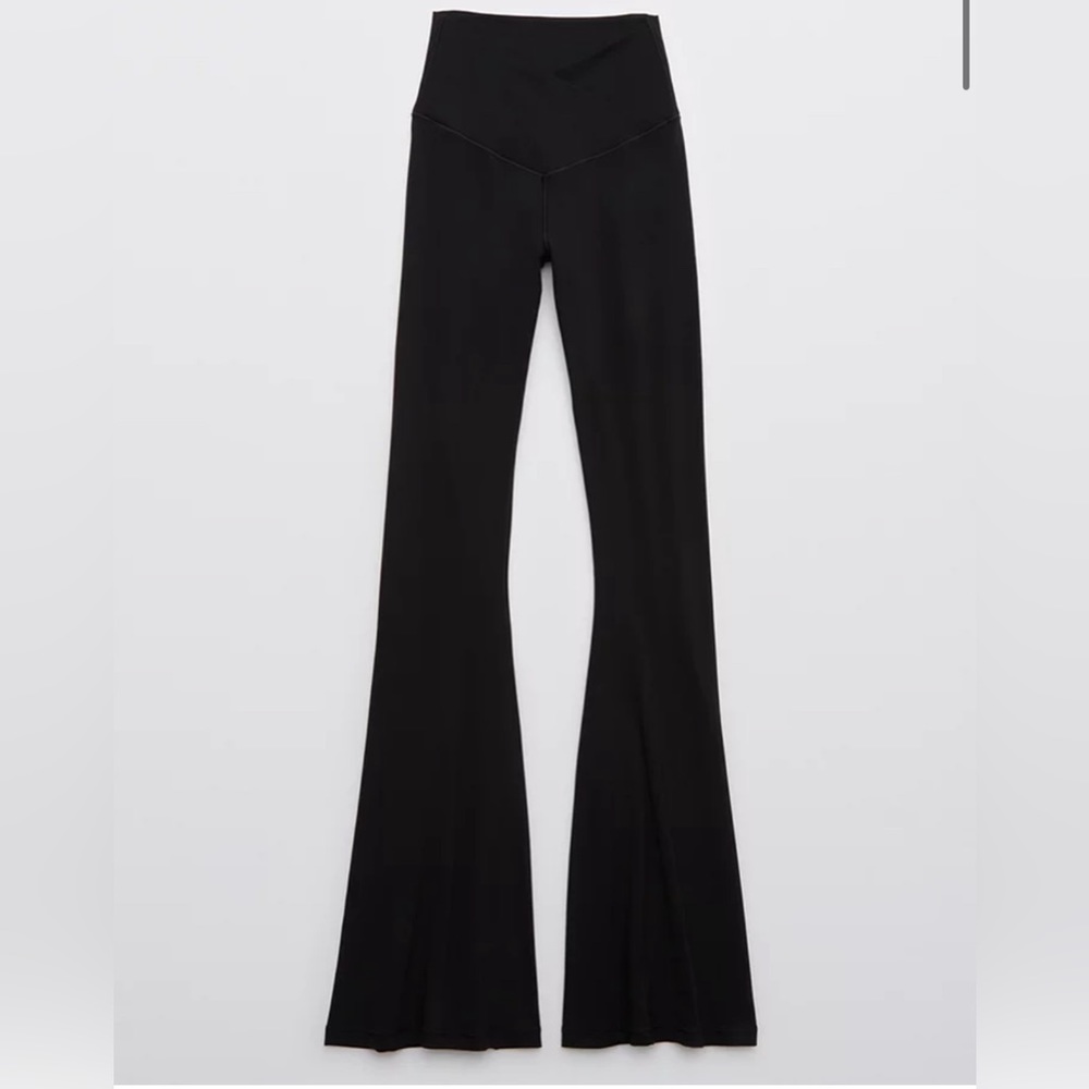 OFFLINE By Aerie Real Me High Waisted Crossover Super Flare Legging